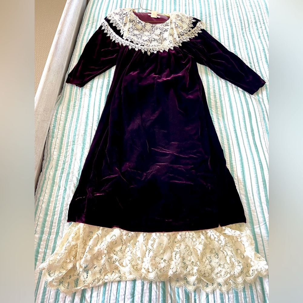 Vintage Jessica McClintock velvet dress